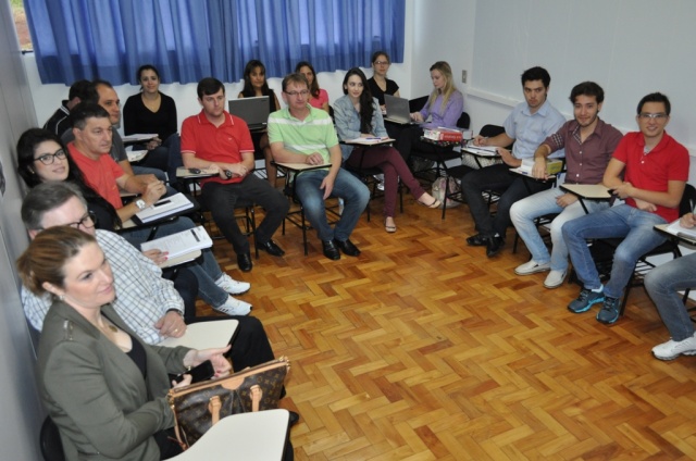 Damasio cursos online