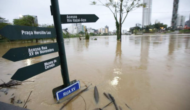 SC Tem 120 Cidades Afetadas Pela Chuva Forte E Segue Em Alerta Neste