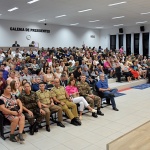  Convidados e familiares lotaram plenário da Câmara para acompanhar sessão solene / Foto: Julio Tiezerini/Câmara de Vereadores