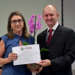 Ravier Centenaro prestou homenagem a Alessandra Cátia Volpi Couto / Foto: Julio Tiezerini/Câmara de Vereadores