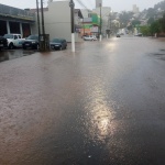 Foto: Celso Ledur / Rádio Líder / WH Comunicações -  Trecho da Avenida Anita Garibaldi ficou alagado após as chuvas 