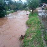 Foto: Celso Ledur / Rádio Líder / WH Comunicações - Pontos do Rio Iracema seguem causando preocupação aos moradores 