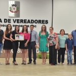 Familia de Ledi Frigeri recebeu homenagem de Elói Bortolotti / Foto: Ascom