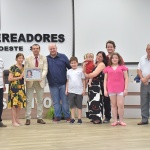 Família de Narcisa Maria de Conto Tiezerini recebeu homenagem de Vagnes Passos / Foto: Ascom