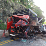 Grave acidente aconteceu na tarde desta terça-feira, na BR-282 (Fotos: Corpo de Bombeiros)