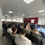 Professores da rede municipal participam de palestra sobre a Educação das Relações Étnico-Raciais no Oeste Catarinense:Desafios e Possibilidades, ministrada pelo Prof. MSc. Feiruque deJesus dos Santos