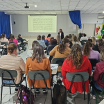 Na rede estadual, durante esta terça-feira (22), foi promovida a Formação de Professores do Ensino Fundamental – Anos Iniciais. O encontro ocorreu na EEB Nossa Senhora da Salete.
