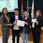 David Rogério da Silva Junior, da Escola João XXIII, conquistou o 1º lugar dentre os participantes do Ensino Médio. Foto: Divulgação/JCI Maravilha