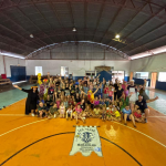 O BrincaLEO é uma campanha tradicional do LEO Clube Ômega Maravilha. Registro da ação em 2025. Foto: Divulgação