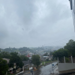Neste momento, chuva é registrada no Centro de Maravilha. Foto: Tamara Finardi/ WH Comunicações/ Líder