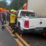 Vítimas morreram no local (Foto: Corpo de Bombeiros)