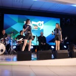 As irmãs Nicole e Natalie têm nos pais, Rubiane e Adriano, a maior inspiração. Assim como elas, os pais também formam uma dupla. “Desde pequenas, convivemos com a música dentro de casa, sempre cercadas pelo incentivo da nossa família. Com o tempo, percebemos que cantar juntas era algo que nos fazia muito felizes e que nossas vozes se completavam. A dupla surgiu de forma muito natural e hoje é a realização de um sonho que começou dentro da nossa própria família”, contam. Pela terceira vez na semifinal, elas destacam o aprendizado das participações anteriores. “A expectativa está muito grande e é uma grande honra representar o nosso município! As outras duas participações nos ensinaram bastante e agora voltamos mais confiantes, preparadas e com ainda mais vontade de dar o nosso melhor. Sabemos que o nível é alto, mas estamos felizes por viver esse momento mais uma vez”, finalizam.