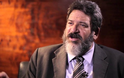 Pare, olhe e escute" diz Mario Sergio Cortella sobre retorno das aulas pós-pandemia em SC | WH3 - Sistema 103 - Rádio Raio de Luz - Rádio Lider - Jornal O Lider