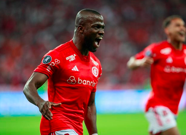 Veja gols: Internacional vence Bolívar e avança para semifinal com dois de  Enner Valencia