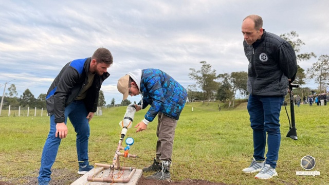 Competição de foguetes da Unoesc reúne mais de 130 lançamentos em São Miguel do Oeste