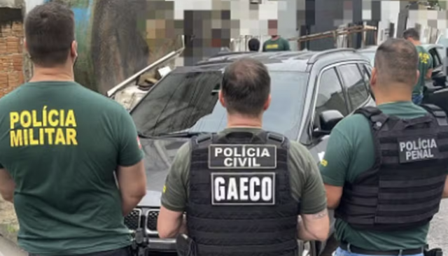 GAECO realiza operação contra suposta fraude em licitações de concursos públicos em SC